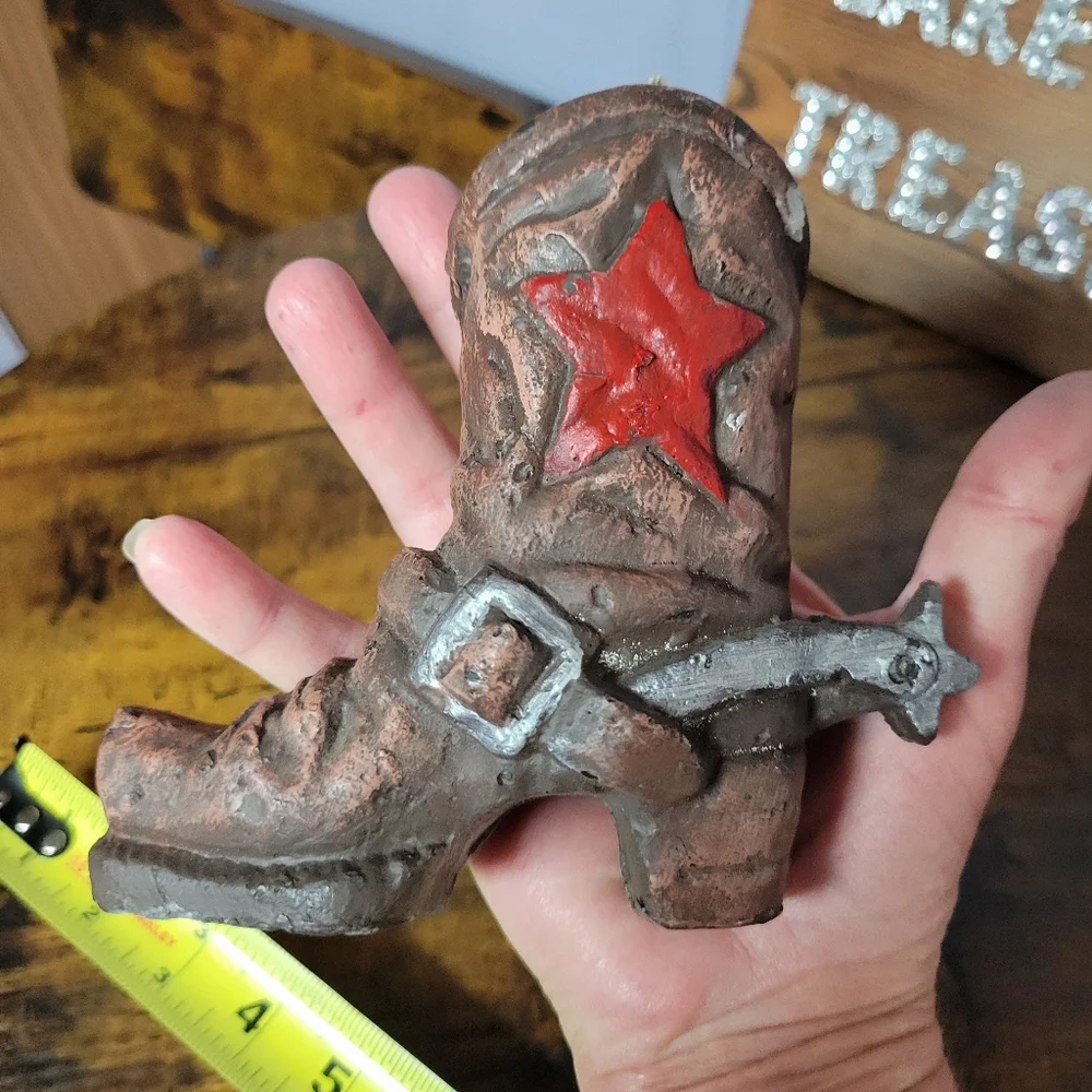 Vintage Rustic Cowboy Boot candle with Red Star super cute - Picture 6 of 12